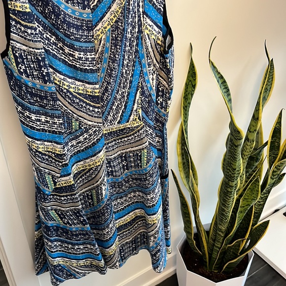 Blue dress - Picture 3 of 4